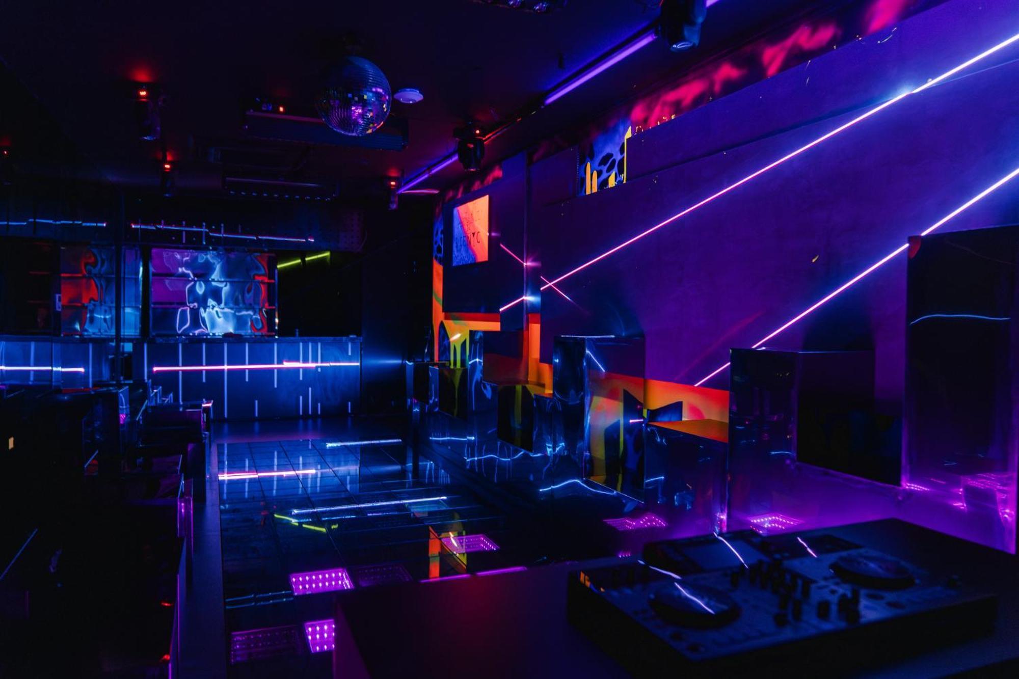 فندق ماي دي فيل أولد كوارتر هانوي المظهر الخارجي الصورة The nightclub