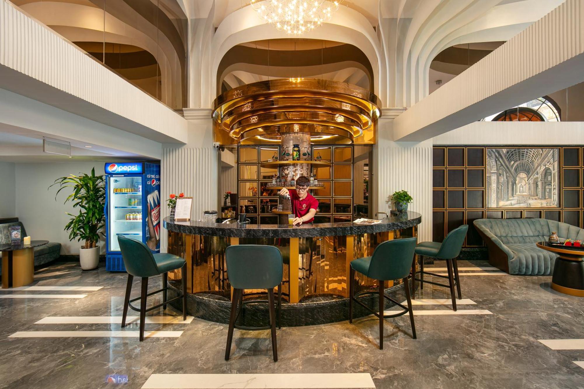 فندق ماي دي فيل أولد كوارتر هانوي المظهر الخارجي الصورة The bar at the hotel